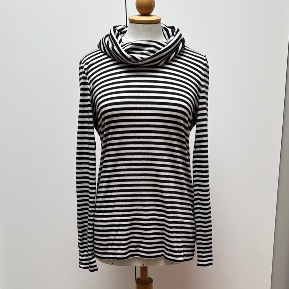 Anne Taylor Striped Black and White Women's Shirt